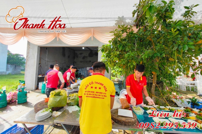Nấu cỗ tại nhà của Thanh Hoa có quy trình chi tiết
